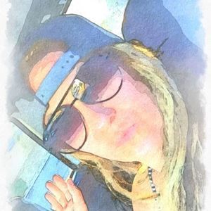 Meet your Posher, Celina